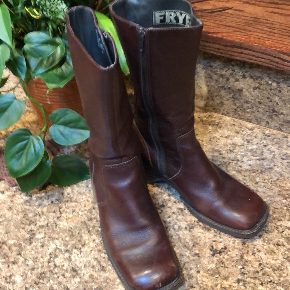 Frye 🥾 Boots